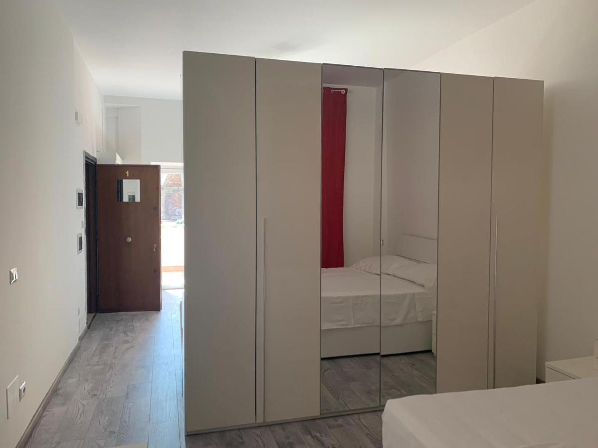 Hotel VM Rome Buitenkant foto
